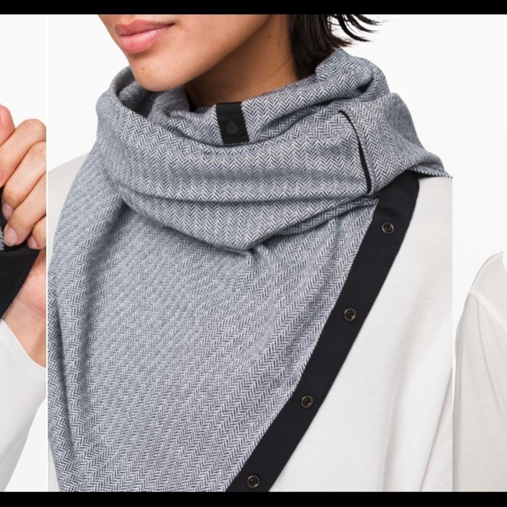 Lululemon Vinyasa Scarf in Heathered Herringbone